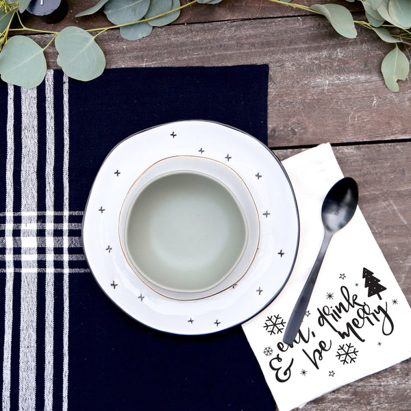 How To Set a Beautiful Christmas Table!
