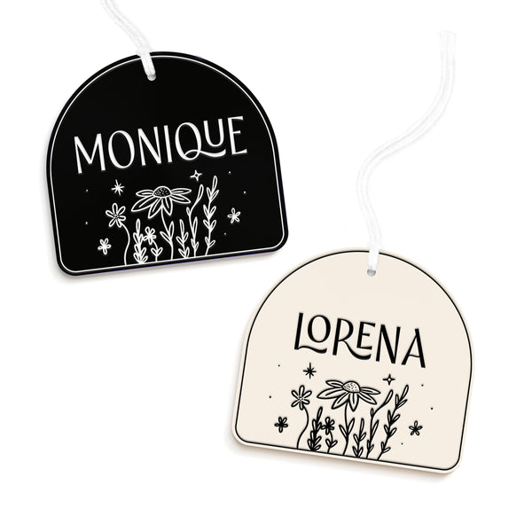 The Cotton & Canvas Co. Personalized Name Floral Arch Gift Tag
